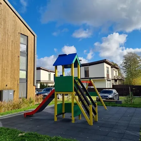 V12 * Παλάγκα